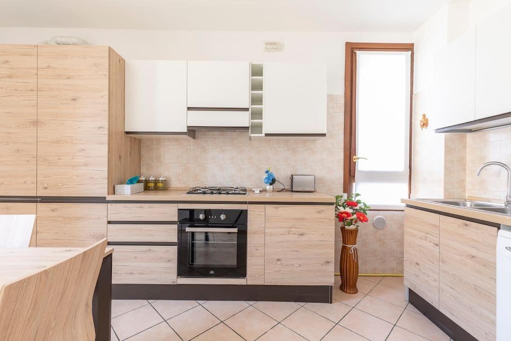 Appartamento Residenza Sirtori Free Parking Verona Esterno foto