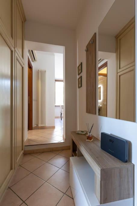 Appartamento Residenza Sirtori Free Parking Verona Esterno foto