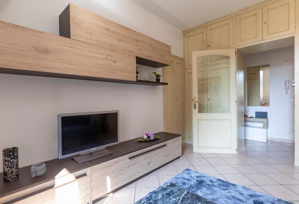 Appartamento Residenza Sirtori Free Parking Verona Esterno foto