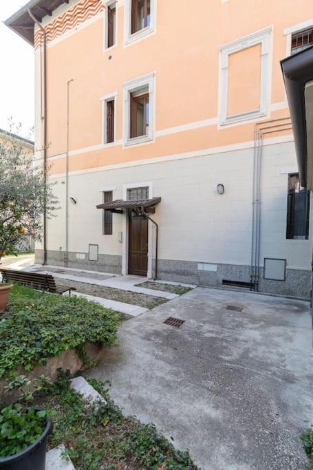 Appartamento Residenza Sirtori Free Parking Verona Esterno foto