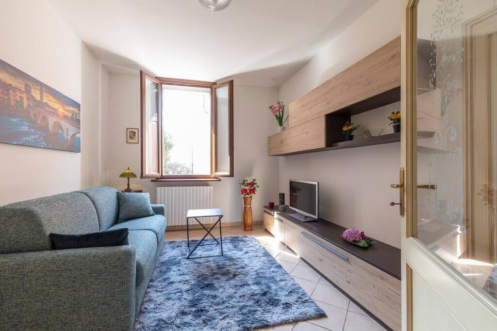 Appartamento Residenza Sirtori Free Parking Verona Esterno foto