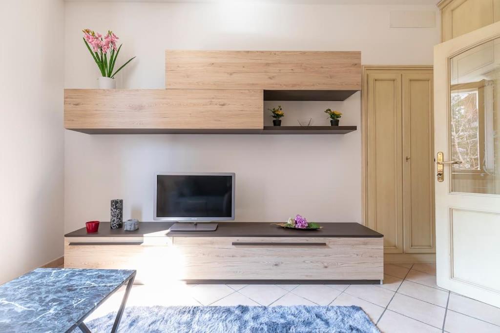 Appartamento Residenza Sirtori Free Parking Verona Esterno foto